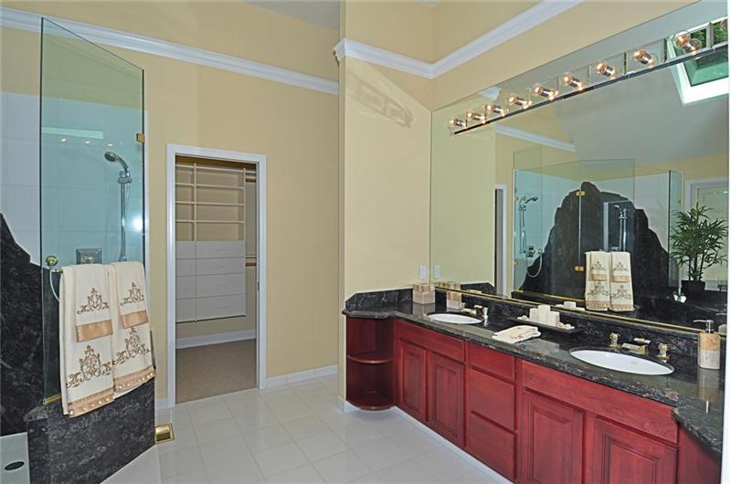 Woodinville Luxury Home Master Bathroom