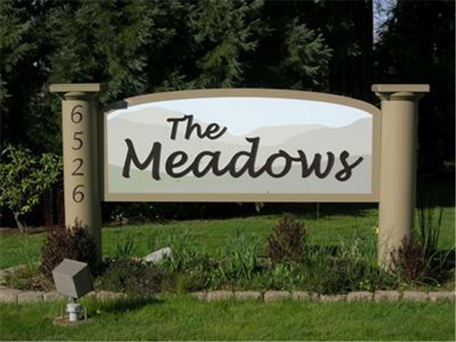 The Meadows Redmond WA entrance