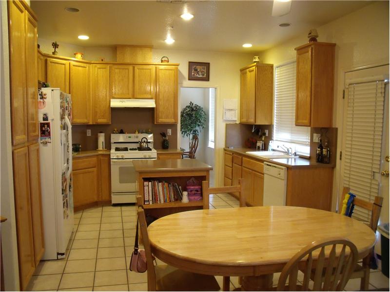 Well Designed Kitchen 