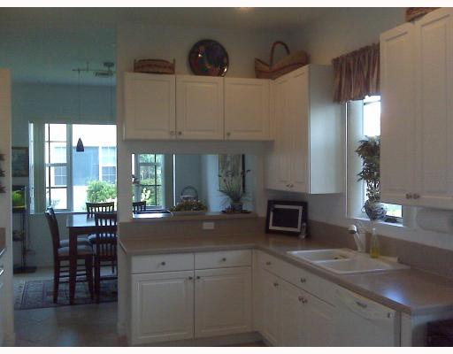 Cafeteria/Kitchen