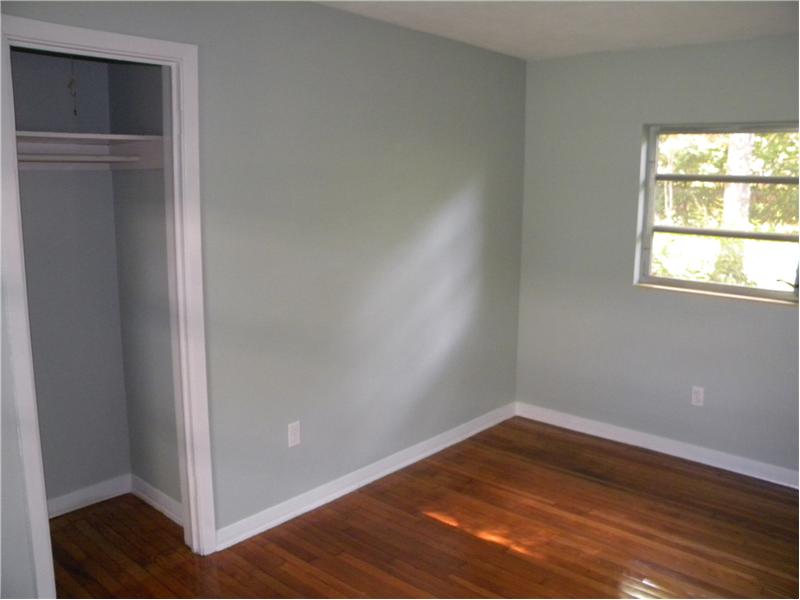 Study/Media/Nursery Attached to Master BR