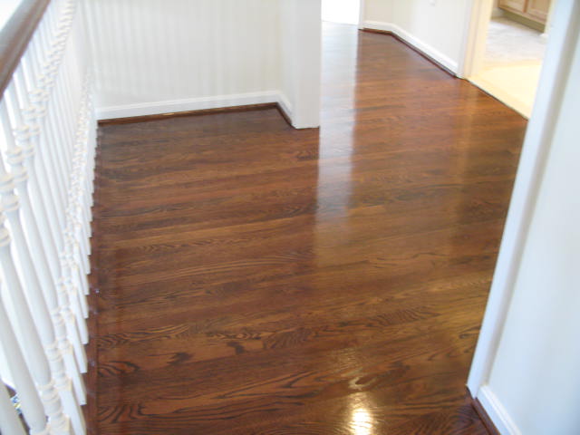 Upper level hallway - Hardwood floors