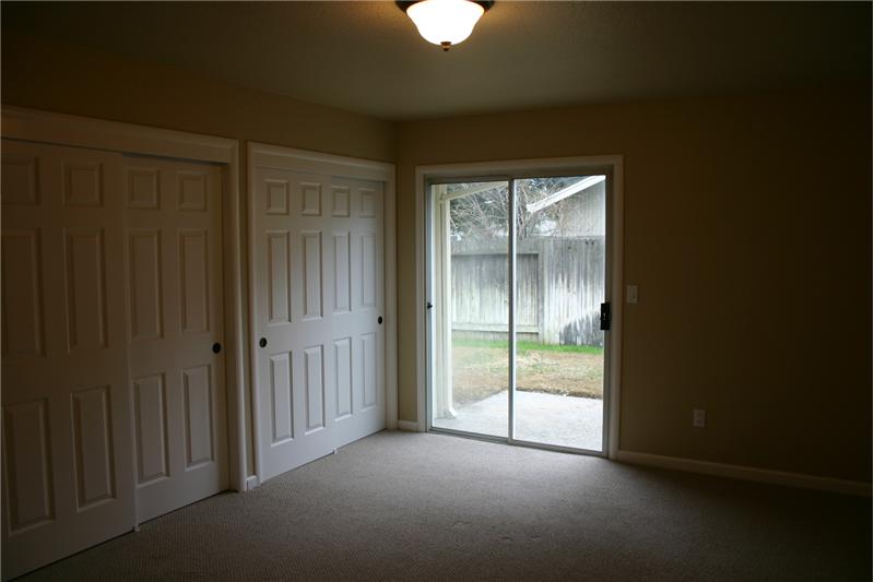 Master Suite w/ Double Closets