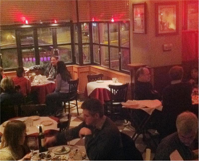 Seattle Restaurant with Night Life