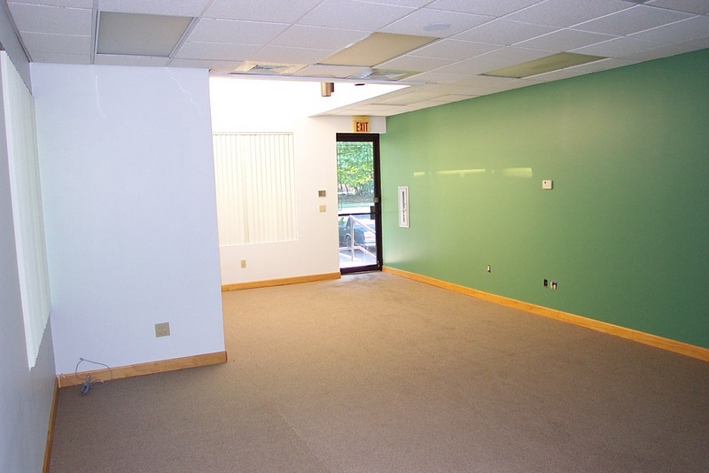 475 Sq' Area