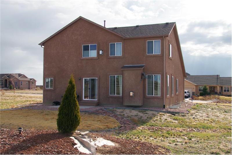 This home sits on a private 1/2 acre lot that is fully landscaped with automatic sprinkler system.
