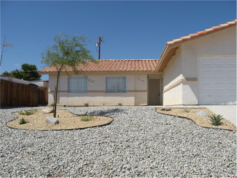 Desert Scape Front Yard