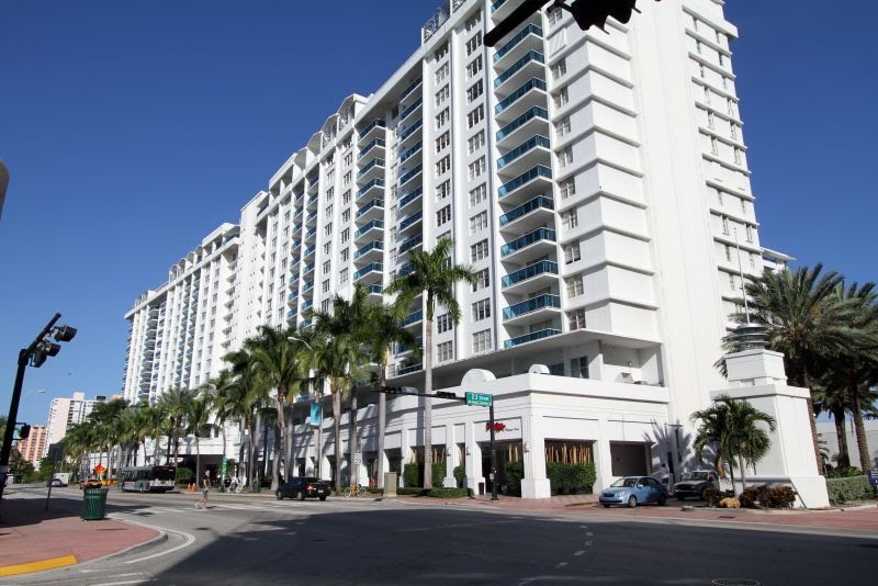 Roney Palace Exterior