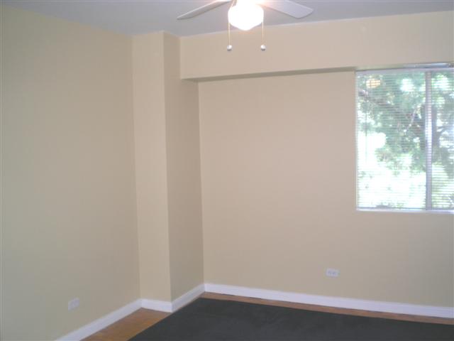 bedroom #1 w/ ceiling fan
