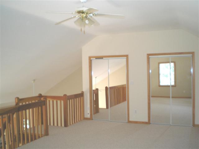 lots of closet space in the loft
