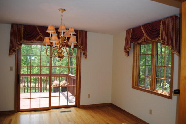 Dining room with access to the deck