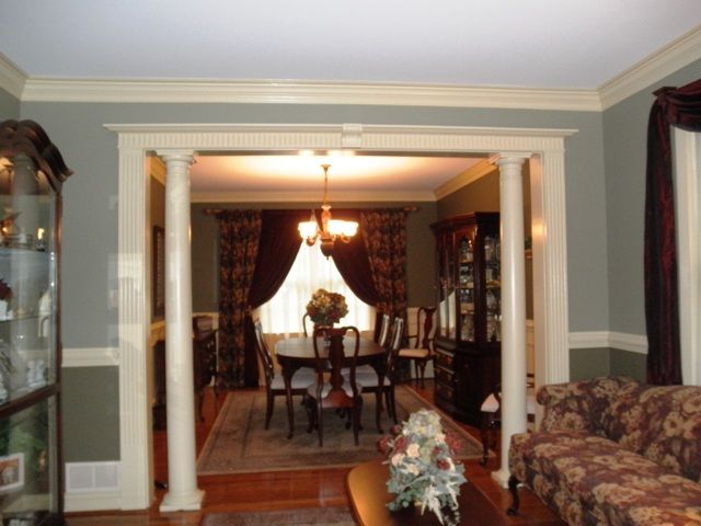 Family room to dining room