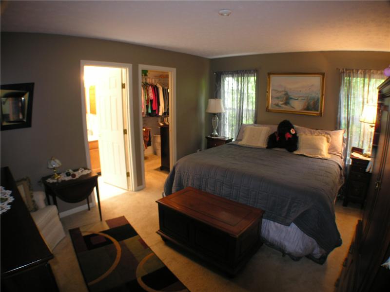 Master bedroom, WW carpet, bath adjoins and walk in closet 