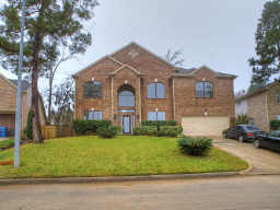 Beautiful home with lots to offer in Walden on Lake Houston.