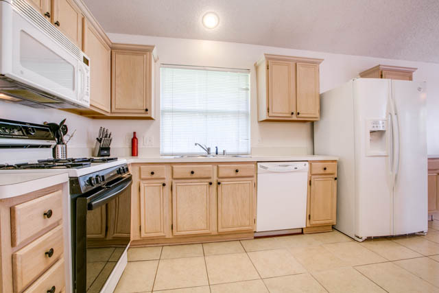 Enjoy cooking in the spacious kitchen.