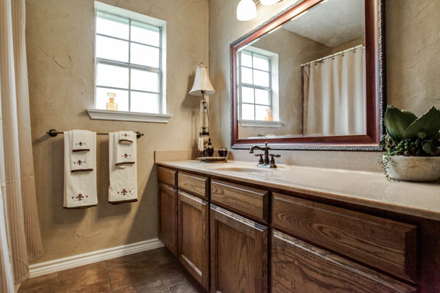 You will enjoy relaxing in the master bath!