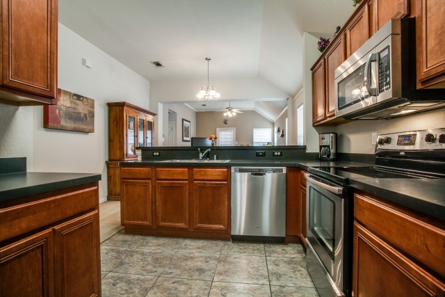 You will have plenty of counter space and cabinet space here.