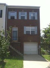 Primary listing photos for listing ID 256556