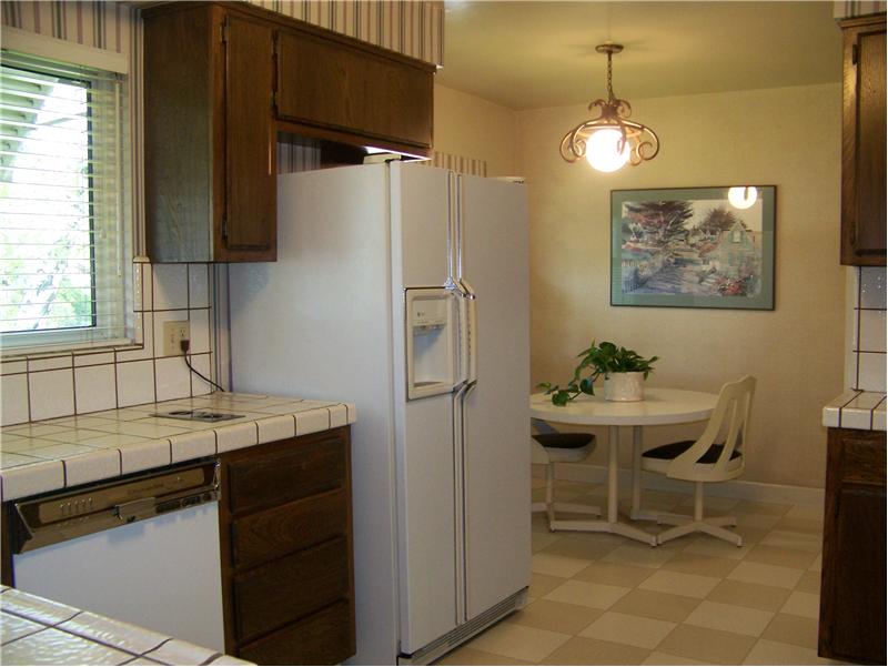 Kitchen abd Breakfast Nook