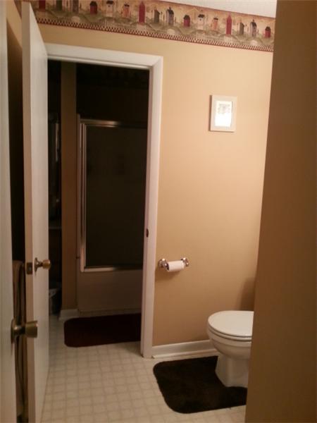 1/2 Bath