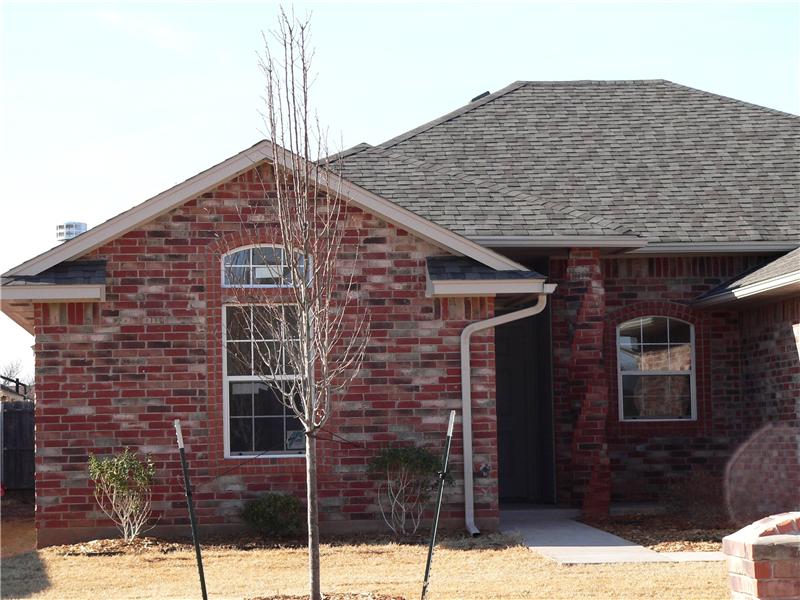 HOUSE FRONT