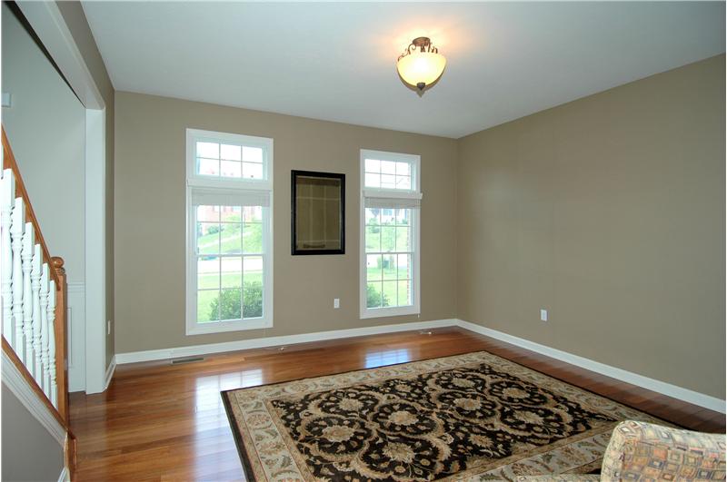 1814 Franklin Run Court, Franklin Park Pa Living Room