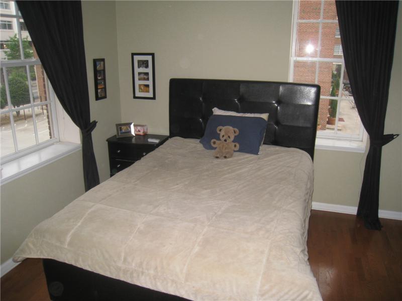 Light Bedroom (Teddy NOT included)