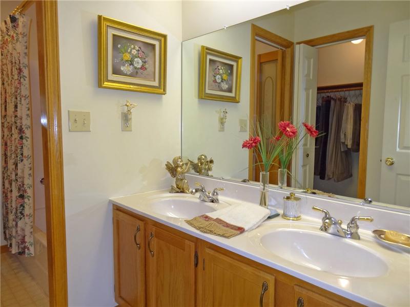 Main Bathroom with Walk In Closet