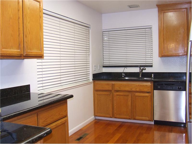Bright & Light Kitchen ss Steel Kitchen at 20644 Oak Creek, Saratoga