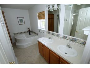 Double vanity