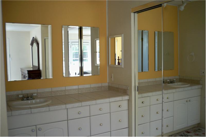 Master Sink Area - Mirror Doors