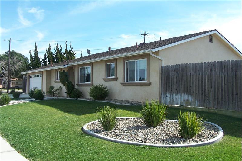 Lorraine Ave Home - Orcutt Living!