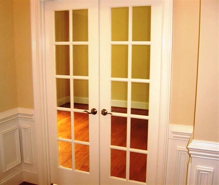 Custom arches, columns, chair railing, picture frame molding and trim throughout