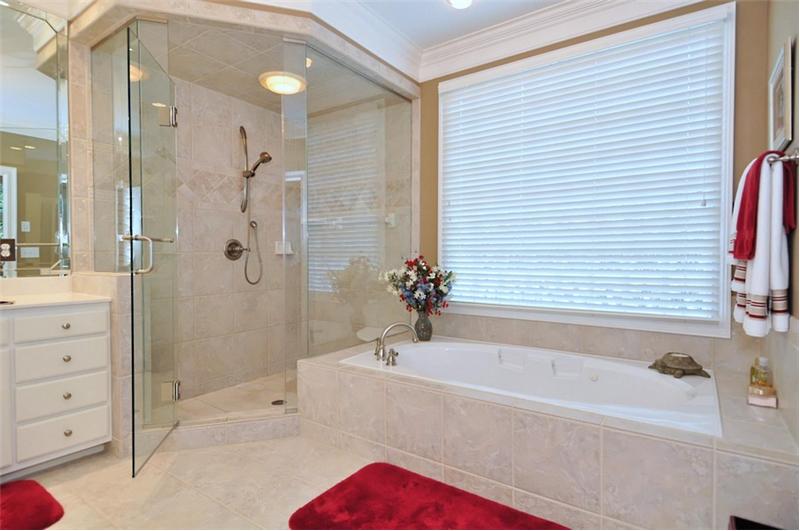 Jetted, jacuzzi tub