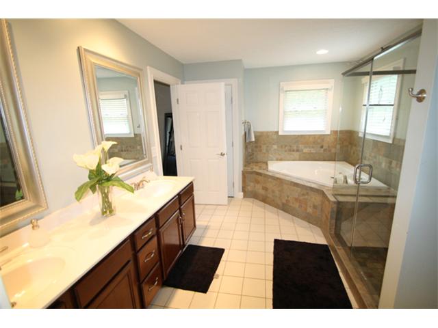 Owner Bath/Spa