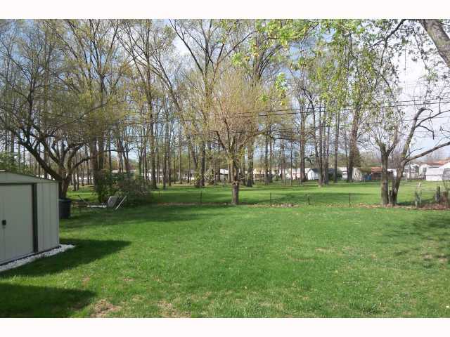 Yard/Garden:   Awesome fenced yard overlooks park