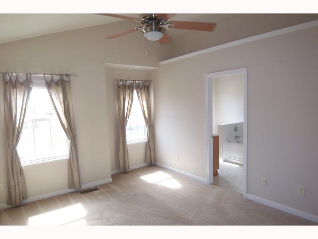 Owner Bedroom:   Luxury master suite w/deluxe bath with soaking tub