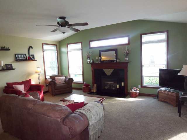 Den/Family/Great Room