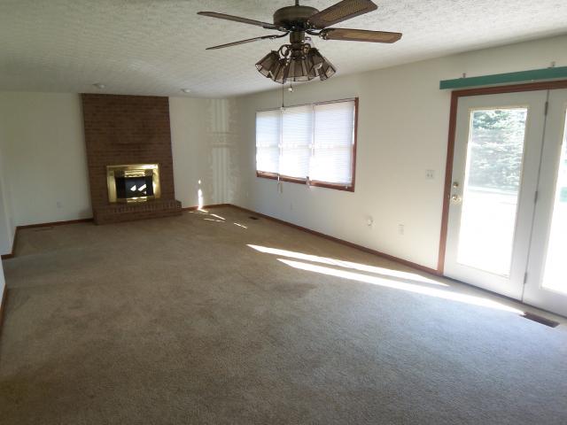 Den/Family/Great Room