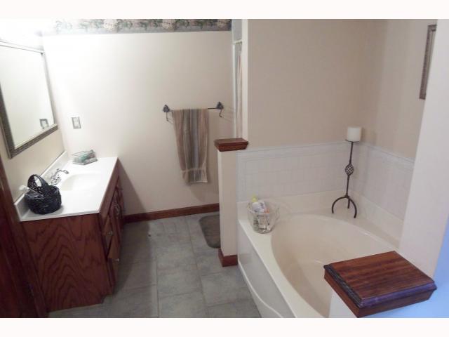 Owner Bath/Spa