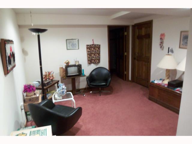 Professionally Finished lower level offers family room, 4th bedroom, full bath and plenty of storage