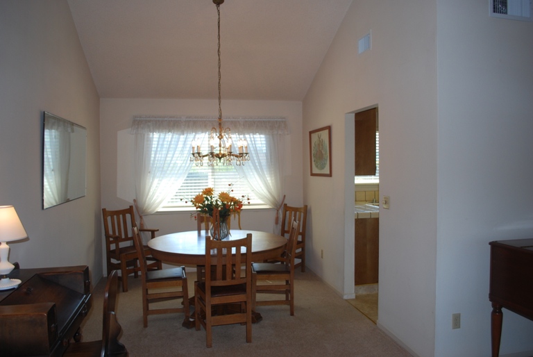 Formal Dining
