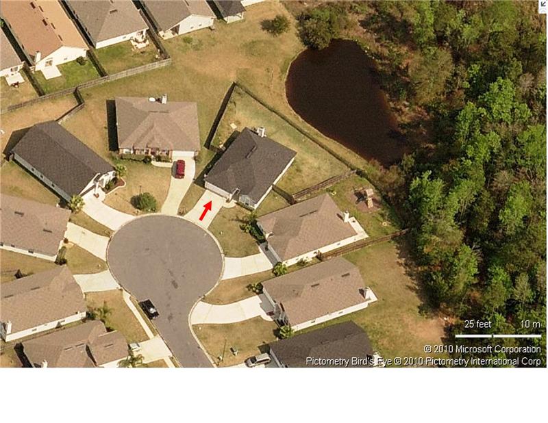 Bird's Eye View of Cul de Sac