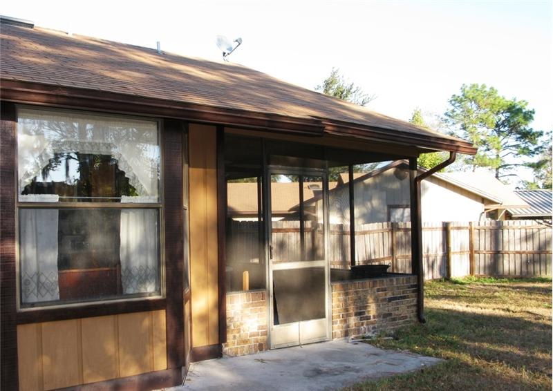Great Screened Patio