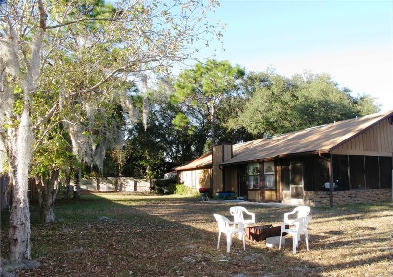 Huge Backyard - Did somebody say Cookout?!
