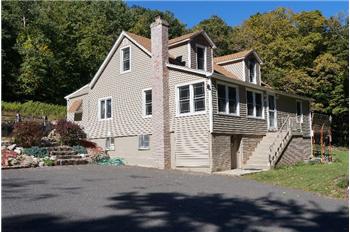 Primary listing photos for listing ID 279010