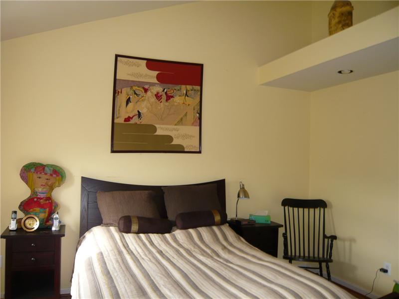 Master Bedroom w/Vaulted Ceiling