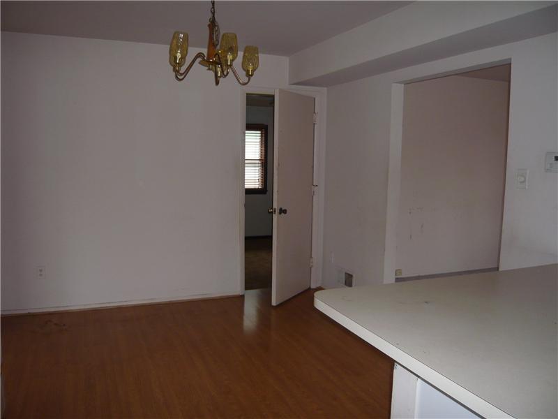 Eat-in Area