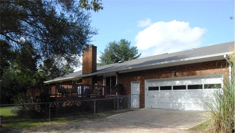 EXTRA LARGE 2 CAR GARAGE