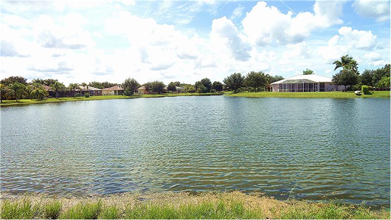 3243 Potomac Ct Waterways of Naples